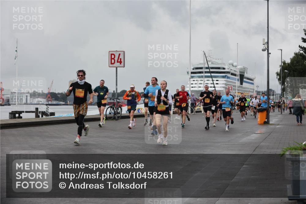 13.09.2026 - Kiel Lauf Andreas Tolksdorf http://msf.ph/oto/10458261 13.09.2026 11:59:26 Kiellinie 11000, 4, 9659, 3 meine-sportfotos.de