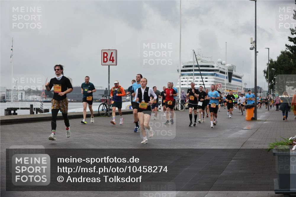 13.09.2026 - Kiel Lauf Andreas Tolksdorf http://msf.ph/oto/10458274 13.09.2026 11:59:26 Kiellinie 11000, 4, 9659 meine-sportfotos.de
