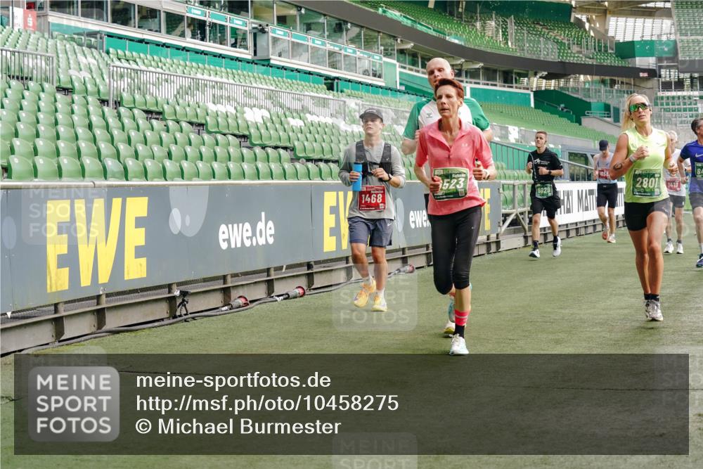 13.09.2026 - 21. swb-Marathon Bremen Michael Burmester http://msf.ph/oto/10458275 13.09.2026 12:54:15 Laufen im Stadion 102, 145, 161, 189, 201, 313, 376, 385, 461, 472, 481, 495, 541, 560, 615, 616, 666, 675, 696, 740, 755, 816, 827, 982, 985, 987, 1053, 1056, 1076, 1207, 1390, 1419, 1433, 1445, 1468, 1528, 1551, 1599, 1631, 1658, 1664, 1704, 1707, 1814, 2055, 2125, 2234, 2280, 2350, 2362, 2383, 2390, 2401, 2422, 2454, 2474, 2499, 2623, 2701, 2733, 2801, 2820, 2824, 2858, 2870, 2882, 2913, 2922, 2962, 2971, 2997, 3012, 3054, 3134, 3175, 3206, 3236, 3241, 3346, 3356, 3357, 3362, 3413 meine-sportfotos.de