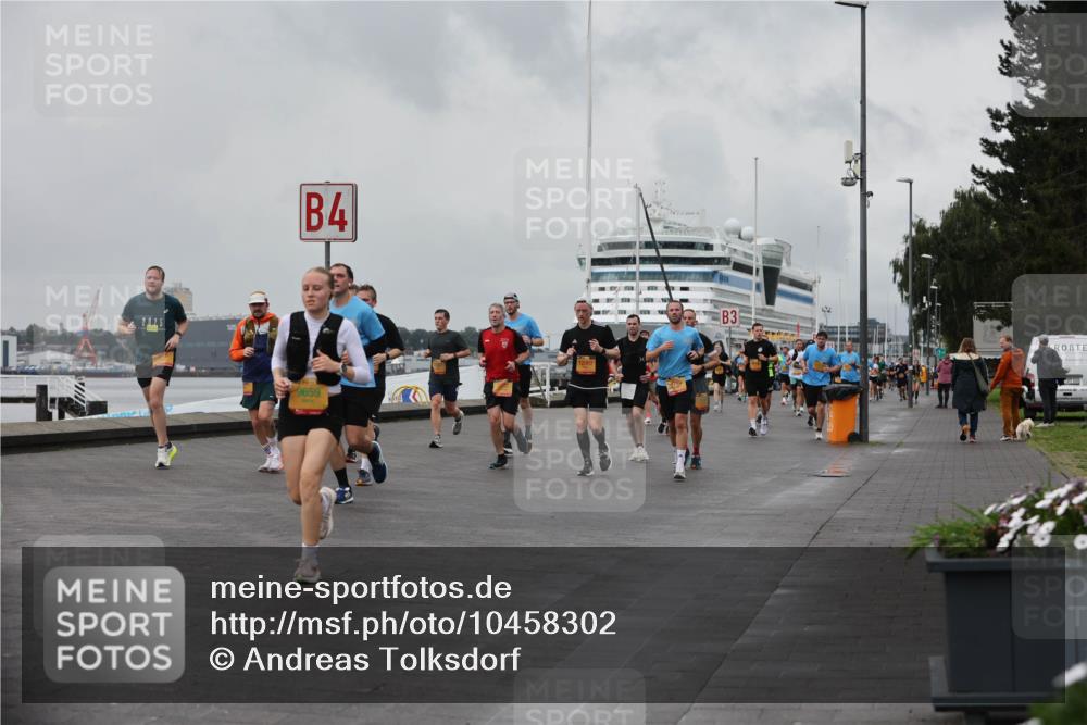 13.09.2026 - Kiel Lauf Andreas Tolksdorf http://msf.ph/oto/10458302 13.09.2026 11:59:28 Kiellinie  meine-sportfotos.de