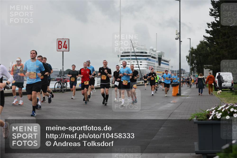 13.09.2026 - Kiel Lauf Andreas Tolksdorf http://msf.ph/oto/10458333 13.09.2026 11:59:29 Kiellinie 5109, 4, 2 meine-sportfotos.de