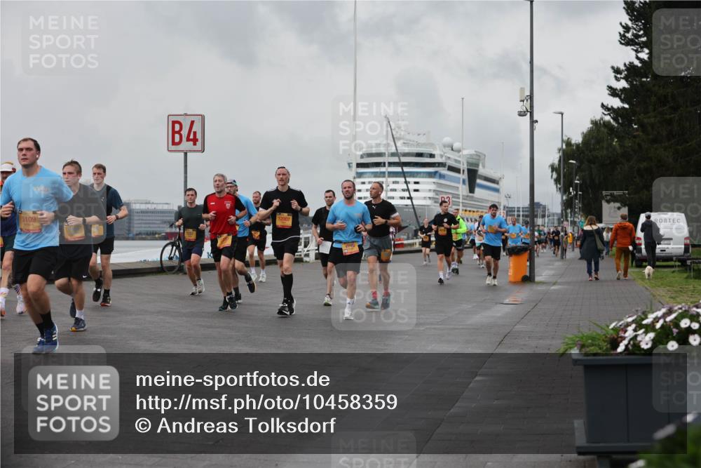 13.09.2026 - Kiel Lauf Andreas Tolksdorf http://msf.ph/oto/10458359 13.09.2026 11:59:29 Kiellinie 5109, 4, 12002, 705 meine-sportfotos.de
