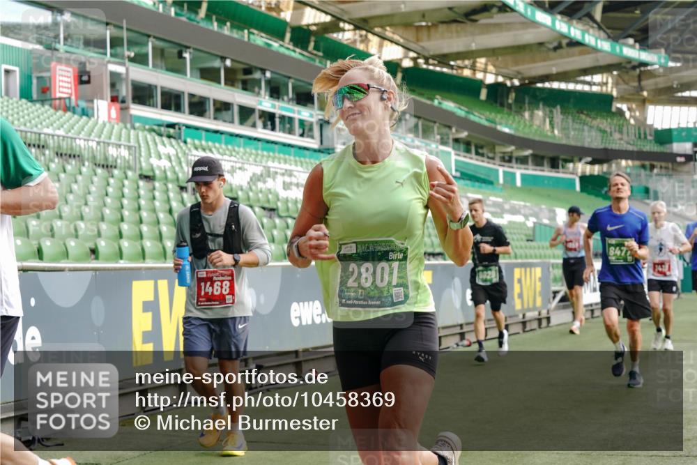 13.09.2026 - 21. swb-Marathon Bremen Michael Burmester http://msf.ph/oto/10458369 13.09.2026 12:54:17 Laufen im Stadion 102, 145, 161, 189, 201, 313, 376, 385, 461, 472, 481, 495, 541, 560, 615, 616, 666, 675, 696, 740, 755, 816, 827, 982, 985, 987, 1053, 1056, 1076, 1207, 1390, 1419, 1433, 1445, 1468, 1528, 1551, 1599, 1631, 1658, 1664, 1704, 1707, 1814, 2055, 2125, 2234, 2280, 2350, 2362, 2383, 2390, 2401, 2422, 2454, 2474, 2499, 2623, 2701, 2733, 2801, 2820, 2824, 2858, 2870, 2882, 2913, 2922, 2962, 2971, 2997, 3012, 3054, 3134, 3175, 3206, 3241, 3246, 3346, 3356, 3357, 3362, 3413 meine-sportfotos.de