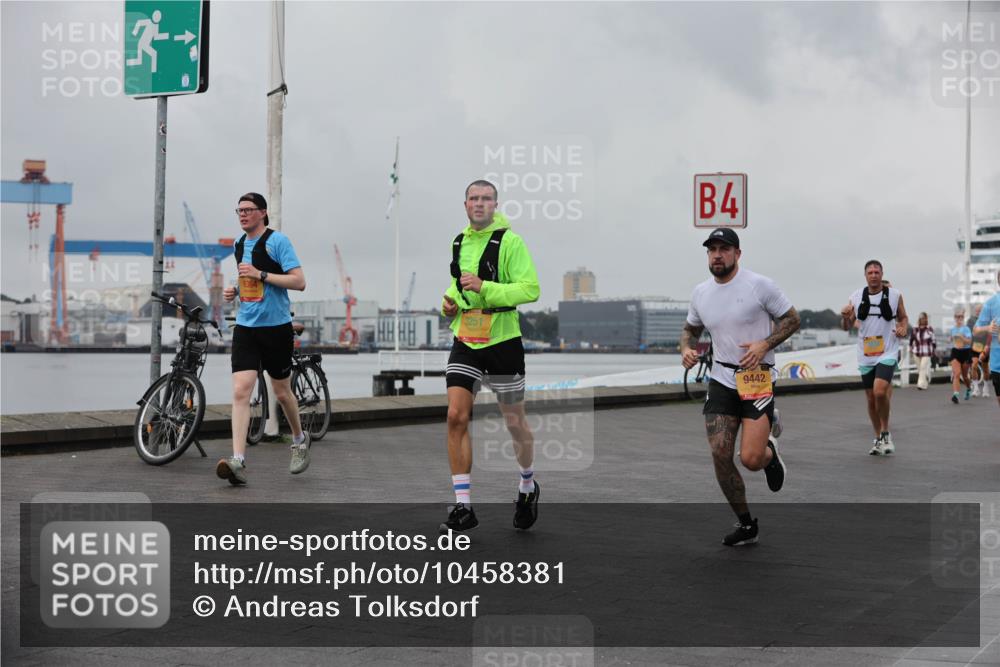 13.09.2026 - Kiel Lauf Andreas Tolksdorf http://msf.ph/oto/10458381 13.09.2026 11:59:40 Kiellinie 3251, 4, 9442 meine-sportfotos.de