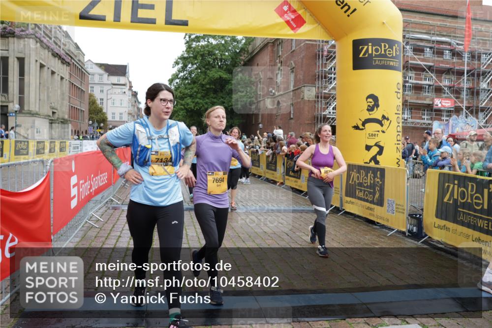 13.09.2026 - Kiel Lauf Yannick Fuchs http://msf.ph/oto/10458402 13.09.2026 09:50:46 Ziel 797, 3838, 4145, 4389, 6336, 6455, 6893, 7134, 7694, 8405, 8407, 8672, 9550, 9990, 10155, 10333, 10865, 11652, 1366, 1545, 2811, 2816, 3289, 3561, 3698, 4229, 5184, 5254, 5535, 5596, 5851, 6592, 7585, 7662, 8023, 8042, 8407, 9109, 9549, 9683, 9793, 10302, 10548, 10865, 12319, 12705, 249, 468, 763, 764, 1373, 1776, 1949, 2056, 3723, 5235, 5445, 6115, 6118, 6138, 6647, 6794, 6829, 7449, 7528, 9551, 11047, 11141, 12103, 12727, 12834, 1366, 8042 meine-sportfotos.de