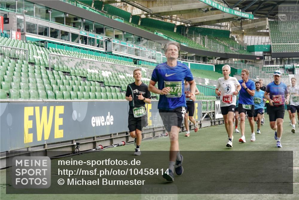 13.09.2026 - 21. swb-Marathon Bremen Michael Burmester http://msf.ph/oto/10458414 13.09.2026 12:54:19 Laufen im Stadion 102, 145, 161, 189, 201, 313, 376, 385, 461, 472, 481, 495, 541, 560, 615, 616, 666, 675, 696, 740, 755, 816, 827, 982, 985, 987, 1053, 1056, 1076, 1207, 1390, 1419, 1433, 1445, 1468, 1528, 1551, 1599, 1631, 1658, 1664, 1704, 1707, 1814, 2055, 2125, 2234, 2280, 2362, 2383, 2390, 2401, 2422, 2454, 2474, 2499, 2623, 2701, 2733, 2801, 2820, 2824, 2858, 2870, 2882, 2913, 2922, 2962, 2971, 2997, 3012, 3054, 3134, 3175, 3206, 3241, 3246, 3346, 3356, 3357, 3362, 3413 meine-sportfotos.de