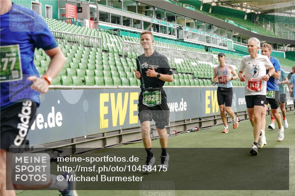 13.09.2026 - 21. swb-Marathon Bremen Michael Burmester http://msf.ph/oto/10458475 13.09.2026 12:54:20 Laufen im Stadion 102, 145, 161, 189, 201, 313, 376, 385, 461, 472, 481, 495, 541, 560, 615, 616, 666, 675, 696, 740, 755, 816, 827, 982, 985, 987, 1053, 1056, 1076, 1197, 1207, 1390, 1419, 1433, 1445, 1468, 1528, 1551, 1599, 1631, 1658, 1664, 1704, 1707, 1814, 2055, 2125, 2234, 2280, 2362, 2383, 2390, 2401, 2422, 2454, 2474, 2499, 2623, 2701, 2733, 2801, 2820, 2824, 2858, 2870, 2882, 2913, 2922, 2962, 2971, 2997, 3012, 3054, 3134, 3175, 3206, 3241, 3246, 3346, 3356, 3357, 3362, 3413 meine-sportfotos.de