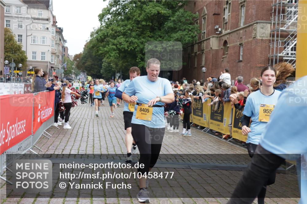 13.09.2026 - Kiel Lauf Yannick Fuchs http://msf.ph/oto/10458477 13.09.2026 09:50:50 Ziel 763, 797, 1949, 4389, 5235, 6138, 6336, 6455, 6647, 6829, 6893, 7134, 7449, 7694, 8405, 8672, 9550, 9990, 10155, 10333, 11652, 797, 1545, 2811, 2816, 3289, 3561, 3698, 3838, 4145, 4229, 5184, 5254, 5535, 5596, 5851, 6592, 7134, 7585, 7662, 8023, 8407, 9109, 9549, 9793, 9990, 10302, 10865, 12319, 12705, 232, 249, 468, 764, 1373, 1776, 2056, 2777, 3723, 5445, 6115, 6118, 6794, 6923, 7528, 9551, 10626, 11047, 11141, 12103, 12727, 12834, 1366, 5535, 8042 meine-sportfotos.de