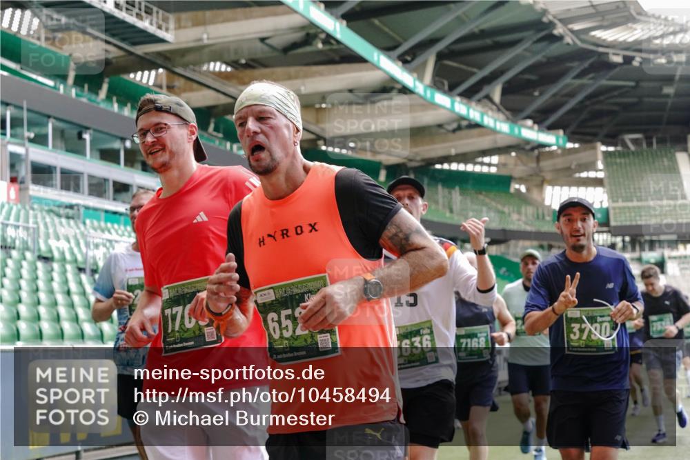 13.09.2026 - 21. swb-Marathon Bremen Michael Burmester http://msf.ph/oto/10458494 13.09.2026 13:11:47 Laufen im Stadion 118, 265, 373, 514, 581, 703, 843, 984, 1113, 1226, 1334, 1435, 1738, 1849, 1851, 1894, 1936, 1952, 1967, 2202, 2248, 2281, 2284, 2299, 2330, 2333, 2336, 2339, 2342, 2353, 2375, 2377, 2398, 2426, 2432, 2443, 2505, 2531, 2589, 2654, 2659, 2669, 2673, 2682, 2784, 2804, 2815, 2819, 2822, 2836, 2850, 2907, 2932, 2963, 2966, 2976, 3026, 3027, 3079, 3082, 3089, 3122, 3143, 3155, 3159, 3174, 3207, 3208, 3308, 3328, 3349, 3352, 3370, 3409, 3410, 3470, 3549, 551 meine-sportfotos.de