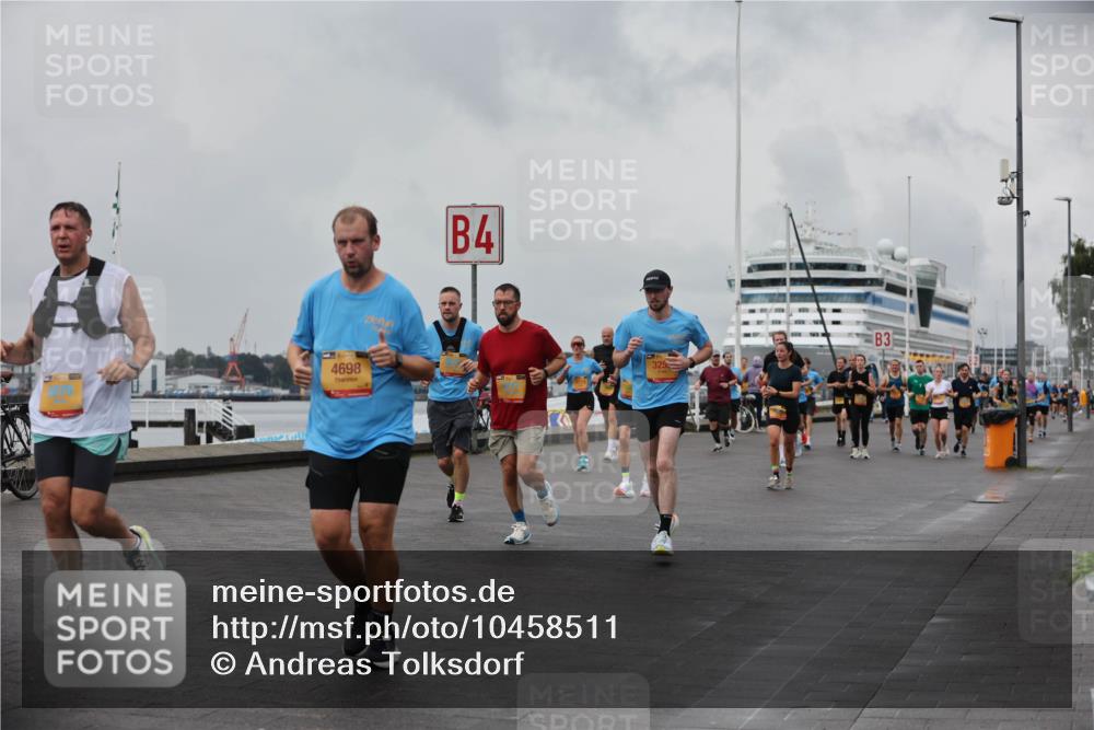 13.09.2026 - Kiel Lauf Andreas Tolksdorf http://msf.ph/oto/10458511 13.09.2026 11:59:43 Kiellinie 4698, 4, 325, 3 meine-sportfotos.de