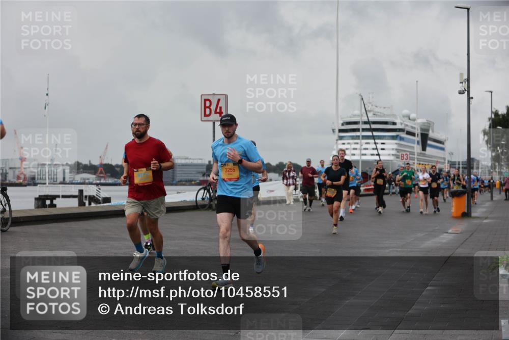 13.09.2026 - Kiel Lauf Andreas Tolksdorf http://msf.ph/oto/10458551 13.09.2026 11:59:45 Kiellinie 4, 3255, 3 meine-sportfotos.de
