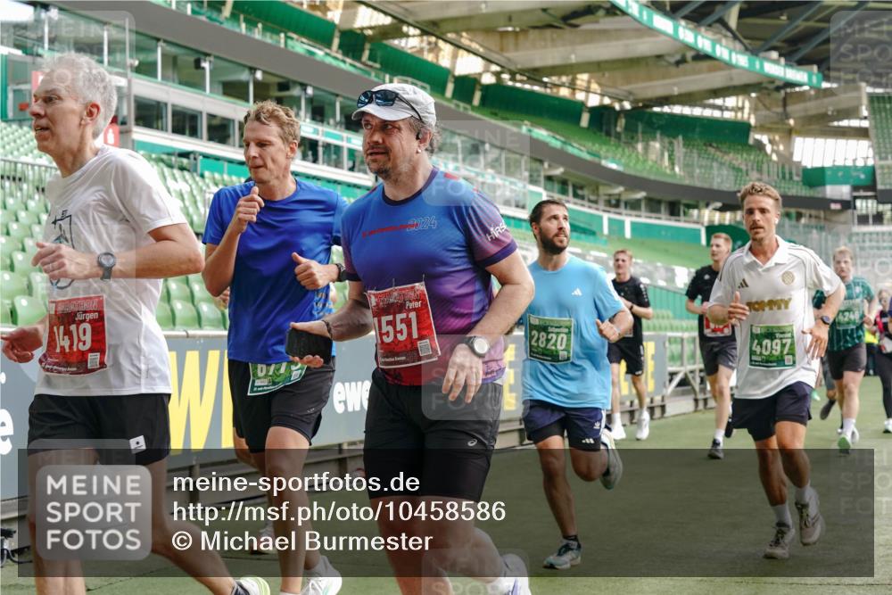 13.09.2026 - 21. swb-Marathon Bremen Michael Burmester http://msf.ph/oto/10458586 13.09.2026 12:54:22 Laufen im Stadion 102, 145, 161, 189, 201, 313, 376, 385, 461, 472, 481, 495, 541, 560, 615, 616, 666, 675, 696, 740, 755, 816, 827, 982, 985, 987, 1053, 1056, 1076, 1197, 1207, 1390, 1419, 1433, 1445, 1468, 1528, 1551, 1599, 1631, 1658, 1664, 1704, 1707, 1814, 2055, 2125, 2234, 2251, 2280, 2362, 2383, 2390, 2401, 2422, 2454, 2474, 2499, 2623, 2701, 2733, 2801, 2820, 2824, 2858, 2870, 2882, 2913, 2922, 2962, 2971, 2997, 3012, 3054, 3134, 3175, 3206, 3241, 3246, 3346, 3356, 3357, 3362, 3413 meine-sportfotos.de