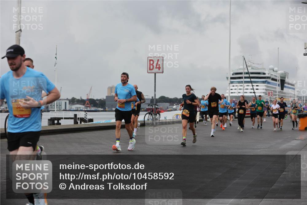 13.09.2026 - Kiel Lauf Andreas Tolksdorf http://msf.ph/oto/10458592 13.09.2026 11:59:46 Kiellinie 4, 11649, 3 meine-sportfotos.de
