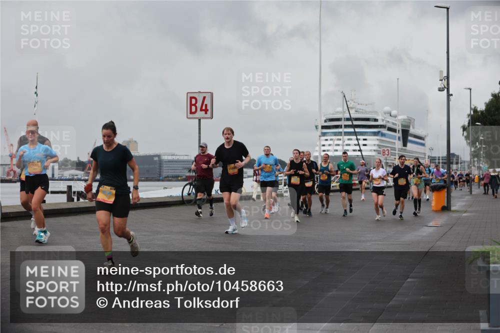 13.09.2026 - Kiel Lauf Andreas Tolksdorf http://msf.ph/oto/10458663 13.09.2026 11:59:48 Kiellinie 4 meine-sportfotos.de