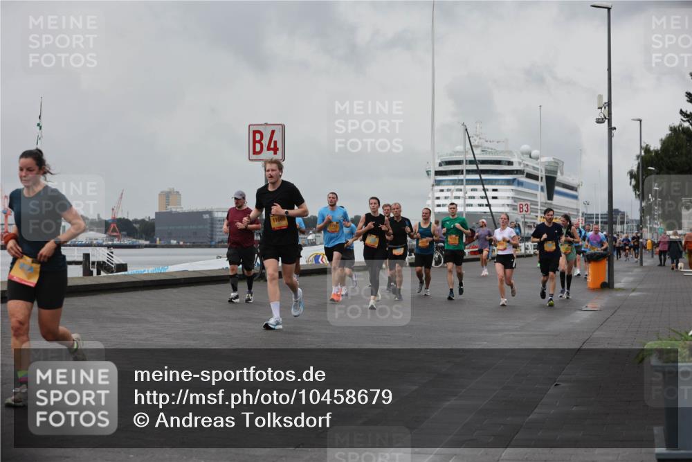13.09.2026 - Kiel Lauf Andreas Tolksdorf http://msf.ph/oto/10458679 13.09.2026 11:59:49 Kiellinie 4, 11649, 3 meine-sportfotos.de