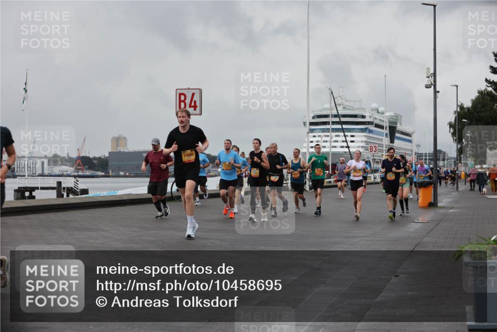 13.09.2026 - Kiel Lauf Andreas Tolksdorf http://msf.ph/oto/10458695 13.09.2026 11:59:49 Kiellinie 4, 11649, 3 meine-sportfotos.de