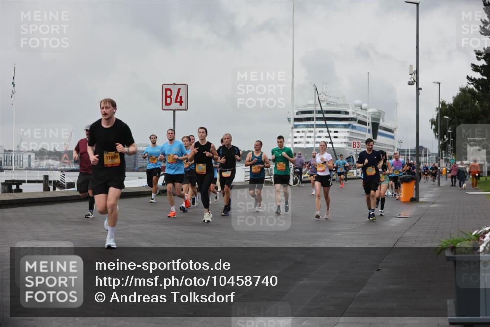 13.09.2026 - Kiel Lauf Andreas Tolksdorf http://msf.ph/oto/10458740 13.09.2026 11:59:50 Kiellinie 4 meine-sportfotos.de