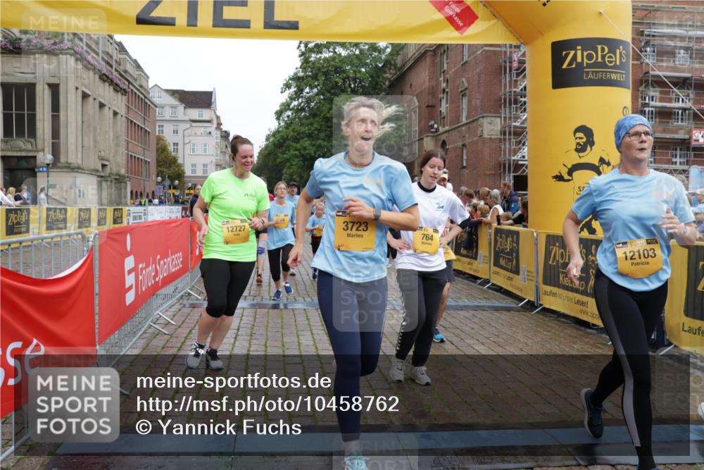 13.09.2026 - Kiel Lauf Yannick Fuchs http://msf.ph/oto/10458762 13.09.2026 09:51:04 Ziel 232, 249, 468, 763, 764, 1373, 1776, 1949, 2056, 2777, 3723, 5445, 6115, 6118, 6138, 6794, 6829, 6923, 7449, 7528, 9551, 10626, 11047, 11141, 12103, 12727, 12834, 763, 797, 1545, 3289, 3561, 3838, 4145, 4389, 5235, 5851, 6336, 6455, 6592, 6647, 6829, 6893, 7134, 7449, 7585, 7662, 7694, 8405, 8407, 8672, 9550, 9990, 10155, 10302, 10333, 10865, 11652, 12319, 12705, 940, 956, 2466, 3089, 4217, 5731, 5913, 6009, 6363, 11852, 1545, 2811, 2816, 3289, 3561, 4229 meine-sportfotos.de