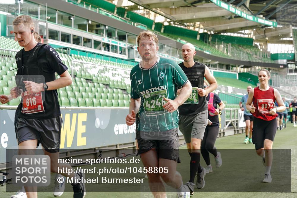 13.09.2026 - 21. swb-Marathon Bremen Michael Burmester http://msf.ph/oto/10458805 13.09.2026 12:54:26 Laufen im Stadion 145, 161, 189, 201, 313, 376, 385, 388, 461, 472, 481, 495, 541, 560, 615, 616, 666, 675, 696, 740, 755, 816, 827, 982, 985, 987, 1053, 1056, 1076, 1197, 1207, 1390, 1419, 1433, 1445, 1468, 1551, 1599, 1631, 1658, 1664, 1704, 1707, 1814, 2055, 2125, 2234, 2251, 2280, 2362, 2383, 2390, 2401, 2422, 2454, 2474, 2499, 2623, 2701, 2733, 2801, 2820, 2824, 2858, 2870, 2882, 2913, 2922, 2962, 2971, 2997, 3012, 3054, 3134, 3175, 3206, 3241, 3246, 3346, 3356, 3357, 3362, 3413, 3716 meine-sportfotos.de
