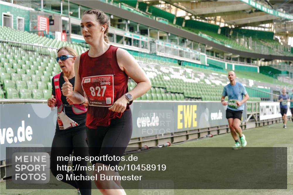 13.09.2026 - 21. swb-Marathon Bremen Michael Burmester http://msf.ph/oto/10458919 13.09.2026 12:54:28 Laufen im Stadion 145, 161, 189, 201, 313, 376, 385, 388, 461, 472, 481, 495, 541, 560, 615, 616, 666, 675, 696, 740, 755, 816, 827, 982, 985, 987, 1053, 1056, 1076, 1197, 1207, 1390, 1419, 1433, 1445, 1468, 1551, 1599, 1631, 1658, 1664, 1704, 1707, 1814, 2055, 2125, 2234, 2251, 2280, 2362, 2383, 2390, 2401, 2422, 2454, 2474, 2499, 2623, 2701, 2733, 2801, 2820, 2824, 2858, 2870, 2882, 2913, 2922, 2962, 2971, 2997, 3012, 3054, 3134, 3175, 3206, 3241, 3246, 3346, 3356, 3357, 3413, 3716 meine-sportfotos.de