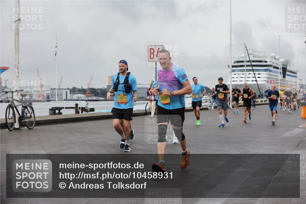 13.09.2026 - Kiel Lauf Andreas Tolksdorf http://msf.ph/oto/10458931 13.09.2026 12:00:02 Kiellinie 10611, 3, 4946 meine-sportfotos.de