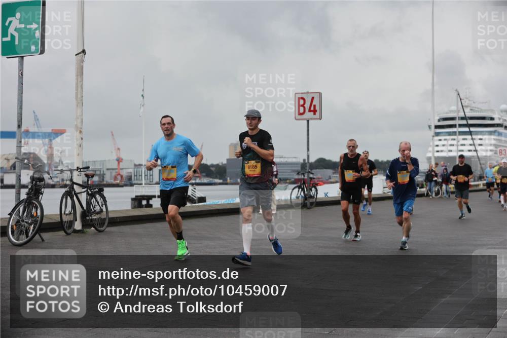13.09.2026 - Kiel Lauf Andreas Tolksdorf http://msf.ph/oto/10459007 13.09.2026 12:00:05 Kiellinie 8165, 4, 3 meine-sportfotos.de