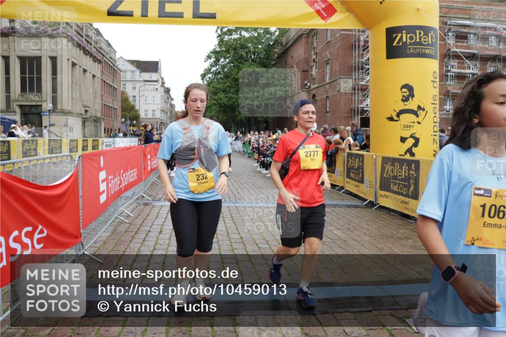 13.09.2026 - Kiel Lauf Yannick Fuchs http://msf.ph/oto/10459013 13.09.2026 09:51:13 Ziel 232, 940, 2056, 2466, 2777, 4217, 5445, 6009, 6923, 10626, 249, 468, 763, 764, 797, 1373, 1776, 1949, 2056, 3723, 3838, 4145, 4389, 5235, 6115, 6118, 6138, 6336, 6455, 6647, 6794, 6829, 6893, 7134, 7449, 7528, 7694, 8405, 8672, 9550, 9551, 9990, 10155, 10333, 11047, 11141, 11652, 12103, 12727, 12834, 840, 956, 2483, 3089, 3674, 4615, 4822, 4907, 5731, 5913, 6057, 6363, 6648, 8150, 11143, 11233, 11494, 11552, 11852, 11997, 797, 1545, 3289, 3838, 4145, 7134, 7694 meine-sportfotos.de