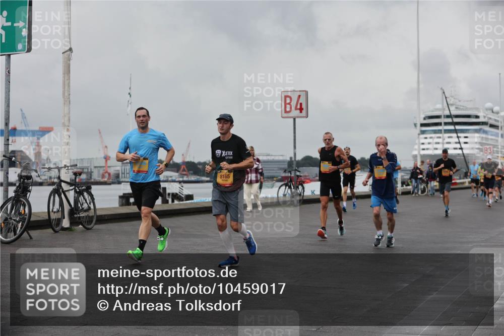 13.09.2026 - Kiel Lauf Andreas Tolksdorf http://msf.ph/oto/10459017 13.09.2026 12:00:05 Kiellinie 8165, 4, 3 meine-sportfotos.de