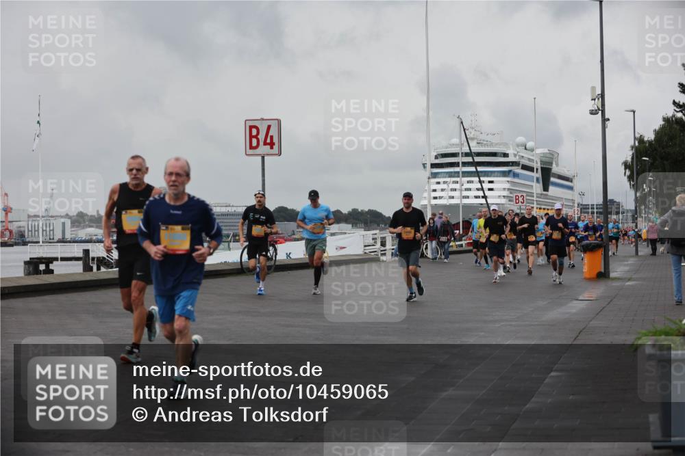 13.09.2026 - Kiel Lauf Andreas Tolksdorf http://msf.ph/oto/10459065 13.09.2026 12:00:08 Kiellinie 4, 3 meine-sportfotos.de