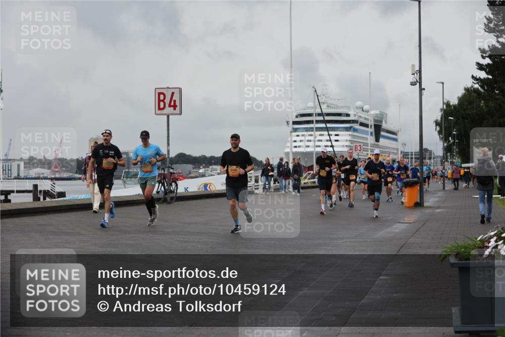 13.09.2026 - Kiel Lauf Andreas Tolksdorf http://msf.ph/oto/10459124 13.09.2026 12:00:09 Kiellinie 4, 5446, 3 meine-sportfotos.de