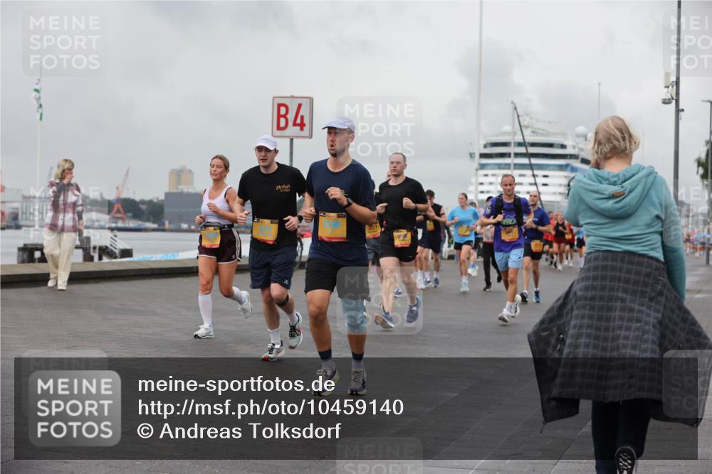 13.09.2026 - Kiel Lauf Andreas Tolksdorf http://msf.ph/oto/10459140 13.09.2026 12:00:15 Kiellinie 4 meine-sportfotos.de