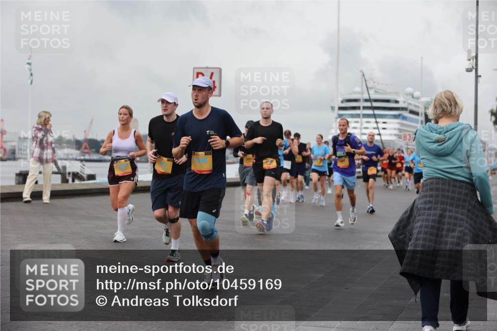 13.09.2026 - Kiel Lauf Andreas Tolksdorf http://msf.ph/oto/10459169 13.09.2026 12:00:15 Kiellinie 3857, 837 meine-sportfotos.de