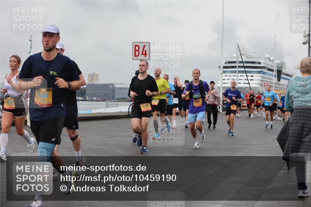 13.09.2026 - Kiel Lauf Andreas Tolksdorf http://msf.ph/oto/10459190 13.09.2026 12:00:16 Kiellinie 4, 2596 meine-sportfotos.de