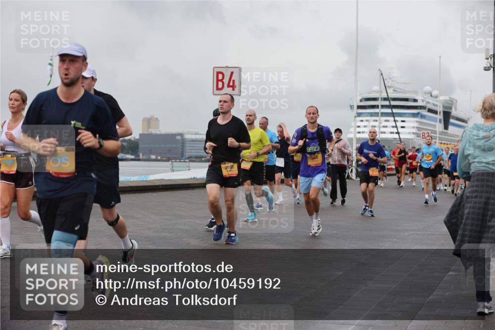 13.09.2026 - Kiel Lauf Andreas Tolksdorf http://msf.ph/oto/10459192 13.09.2026 12:00:16 Kiellinie 4, 2596 meine-sportfotos.de