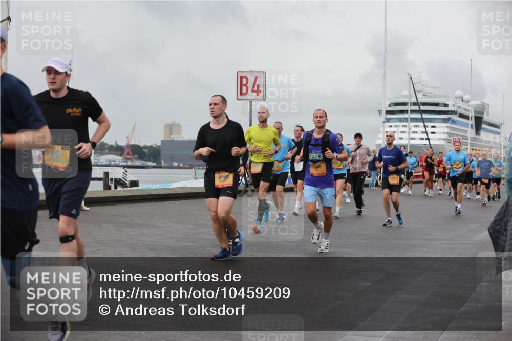 13.09.2026 - Kiel Lauf Andreas Tolksdorf http://msf.ph/oto/10459209 13.09.2026 12:00:17 Kiellinie 2596, 4, 10219 meine-sportfotos.de