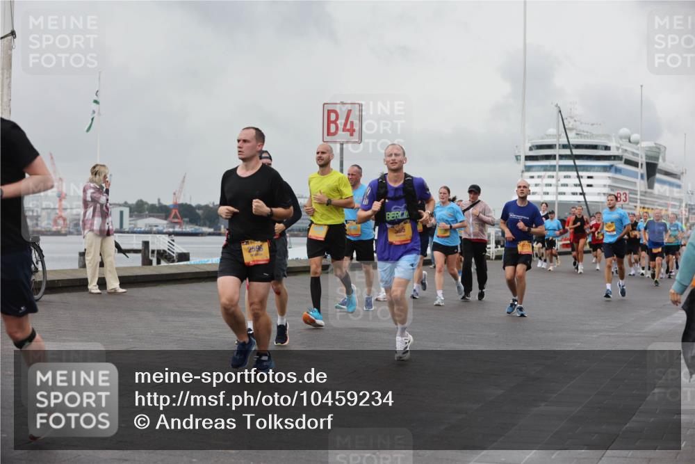 13.09.2026 - Kiel Lauf Andreas Tolksdorf http://msf.ph/oto/10459234 13.09.2026 12:00:17 Kiellinie 4, 2596, 365, 10219, 83 meine-sportfotos.de