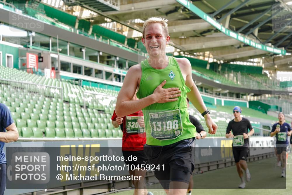 13.09.2026 - 21. swb-Marathon Bremen Michael Burmester http://msf.ph/oto/10459241 13.09.2026 12:54:34 Laufen im Stadion 145, 161, 189, 201, 205, 313, 376, 385, 388, 461, 472, 481, 495, 541, 560, 615, 616, 666, 675, 696, 740, 755, 816, 827, 982, 985, 987, 1053, 1056, 1076, 1197, 1207, 1390, 1419, 1433, 1445, 1468, 1551, 1599, 1631, 1658, 1664, 1704, 1707, 1814, 2055, 2125, 2234, 2251, 2280, 2362, 2383, 2390, 2401, 2422, 2454, 2474, 2499, 2623, 2701, 2733, 2801, 2820, 2824, 2870, 2882, 2913, 2922, 2962, 2971, 2997, 3012, 3054, 3134, 3175, 3206, 3241, 3246, 3346, 3356, 3357, 3413, 3706, 3716, 3836 meine-sportfotos.de