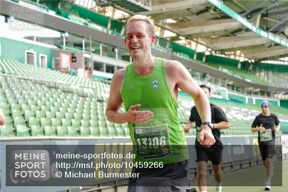 13.09.2026 - 21. swb-Marathon Bremen Michael Burmester http://msf.ph/oto/10459266 13.09.2026 12:54:35 Laufen im Stadion 145, 161, 189, 201, 205, 313, 376, 385, 388, 461, 472, 481, 495, 541, 560, 615, 616, 666, 675, 696, 740, 755, 816, 827, 982, 985, 987, 1053, 1056, 1076, 1197, 1207, 1390, 1419, 1433, 1445, 1468, 1551, 1599, 1631, 1658, 1664, 1704, 1707, 1814, 2055, 2125, 2234, 2251, 2280, 2362, 2383, 2390, 2401, 2422, 2454, 2474, 2499, 2623, 2701, 2733, 2801, 2820, 2824, 2870, 2882, 2913, 2922, 2962, 2971, 2997, 3012, 3054, 3134, 3175, 3206, 3241, 3246, 3346, 3356, 3357, 3413, 3706, 3716, 3836 meine-sportfotos.de