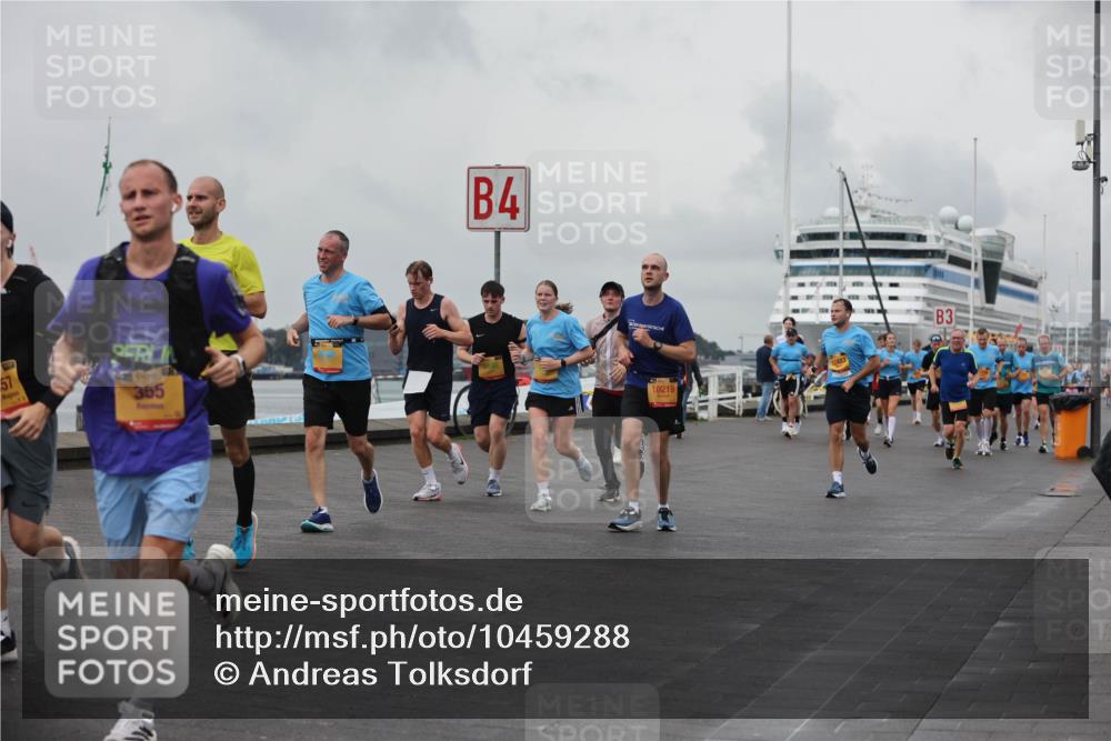13.09.2026 - Kiel Lauf Andreas Tolksdorf http://msf.ph/oto/10459288 13.09.2026 12:00:19 Kiellinie 365, 4, 10219, 12483, 3 meine-sportfotos.de