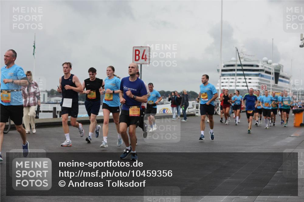13.09.2026 - Kiel Lauf Andreas Tolksdorf http://msf.ph/oto/10459356 13.09.2026 12:00:20 Kiellinie 4, 12483, 3, 10219 meine-sportfotos.de