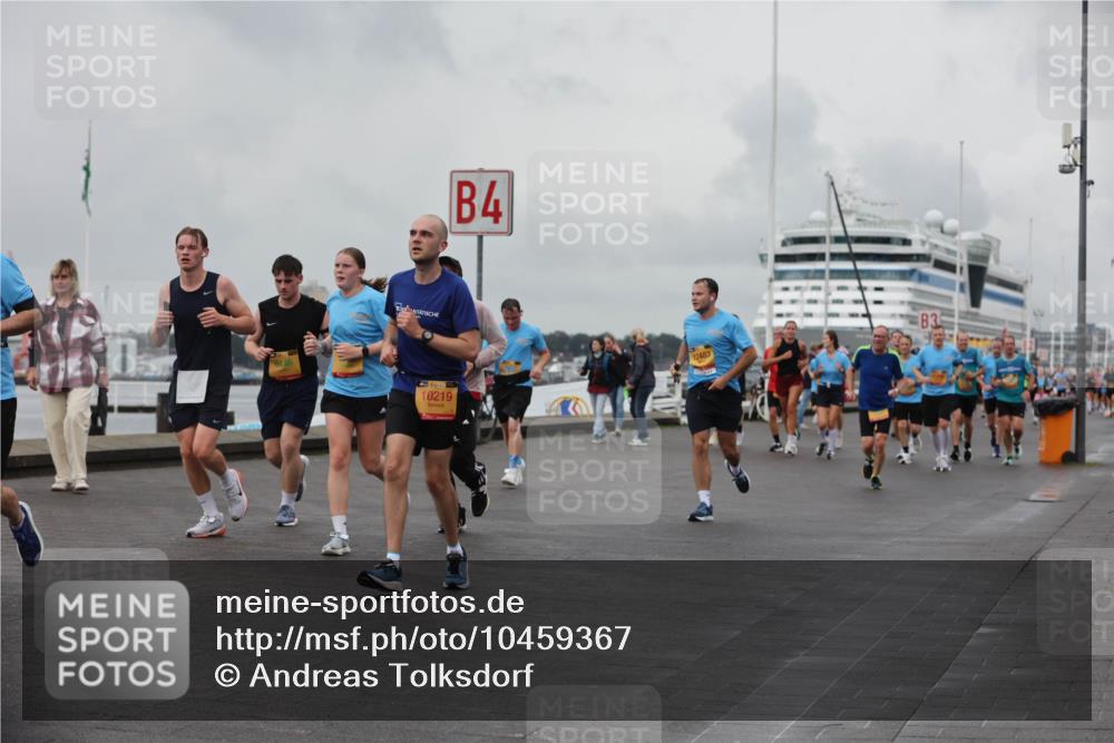 13.09.2026 - Kiel Lauf Andreas Tolksdorf http://msf.ph/oto/10459367 13.09.2026 12:00:20 Kiellinie 4, 10219, 12483, 3 meine-sportfotos.de