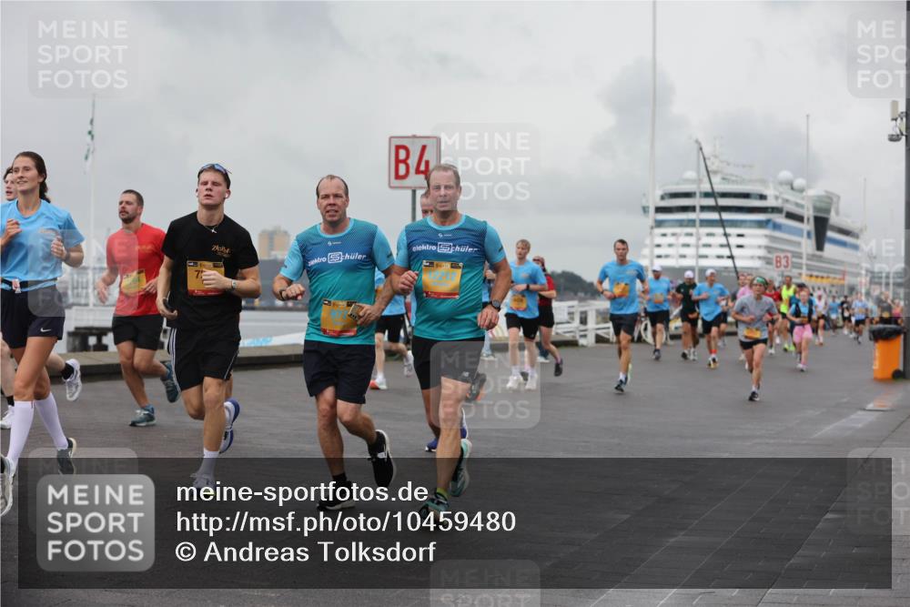 13.09.2026 - Kiel Lauf Andreas Tolksdorf http://msf.ph/oto/10459480 13.09.2026 12:00:29 Kiellinie 4, 3, 400 meine-sportfotos.de