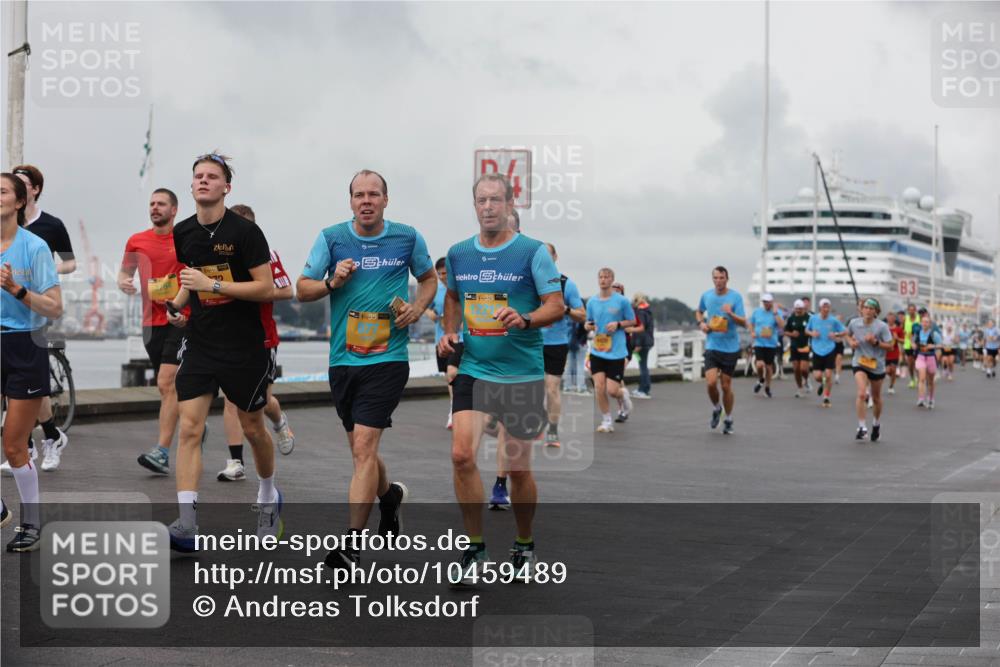 13.09.2026 - Kiel Lauf Andreas Tolksdorf http://msf.ph/oto/10459489 13.09.2026 12:00:29 Kiellinie 172, 39, 3 meine-sportfotos.de