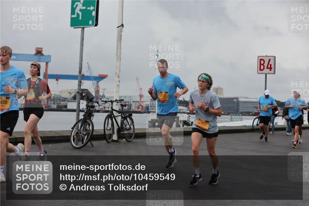 13.09.2026 - Kiel Lauf Andreas Tolksdorf http://msf.ph/oto/10459549 13.09.2026 12:00:35 Kiellinie 4, 39, 428, 9753, 4 meine-sportfotos.de