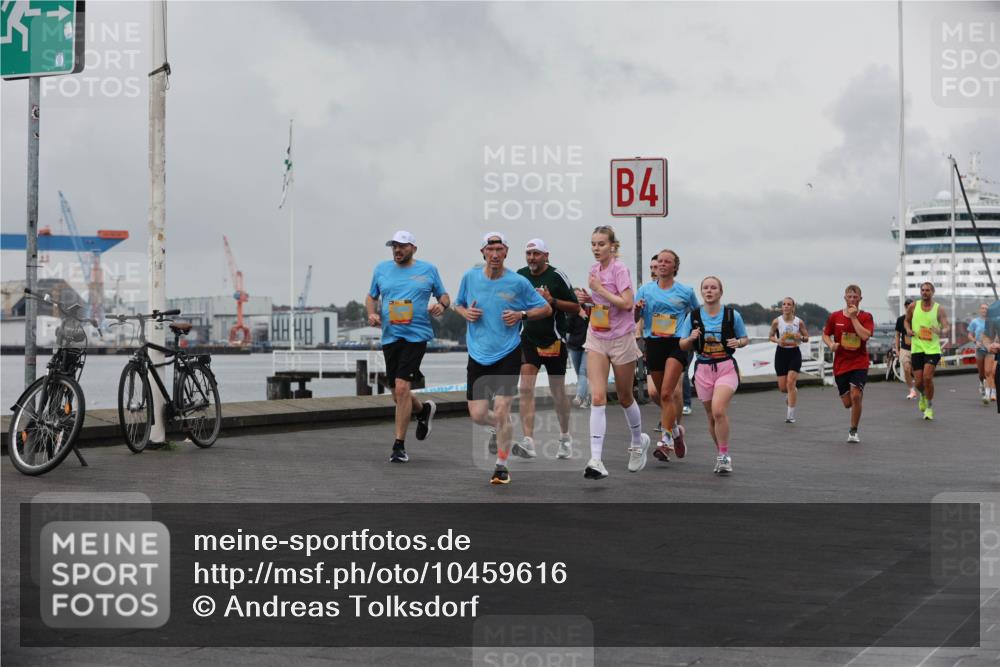 13.09.2026 - Kiel Lauf Andreas Tolksdorf http://msf.ph/oto/10459616 13.09.2026 12:00:37 Kiellinie 4 meine-sportfotos.de