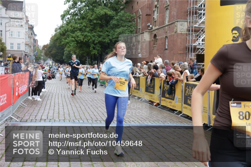 13.09.2026 - Kiel Lauf Yannick Fuchs http://msf.ph/oto/10459648 13.09.2026 09:51:41 Ziel 714, 840, 1967, 1999, 2002, 3674, 4822, 4907, 5595, 6057, 6188, 6648, 7622, 8097, 9829, 9833, 11173, 12107, 232, 940, 956, 2466, 2483, 2777, 3089, 4217, 4615, 5445, 5731, 5913, 6009, 6363, 6923, 8150, 10626, 11143, 11233, 11494, 11552, 11852, 11997, 803, 896, 1100, 1309, 1899, 4230, 7007, 7302, 10048, 11445, 11832, 11834, 12630, 232, 249, 764, 1776, 2056, 2777, 3723, 5445, 6115, 6118, 6794, 6923, 7528, 10626 meine-sportfotos.de