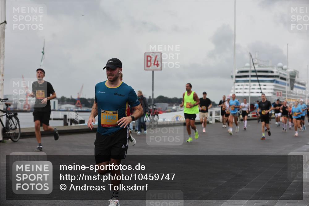 13.09.2026 - Kiel Lauf Andreas Tolksdorf http://msf.ph/oto/10459747 13.09.2026 12:00:40 Kiellinie 12335, 39, 11692, 4 meine-sportfotos.de