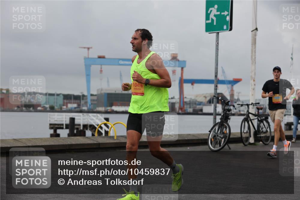 13.09.2026 - Kiel Lauf Andreas Tolksdorf http://msf.ph/oto/10459837 13.09.2026 12:00:46 Kiellinie 10416 meine-sportfotos.de