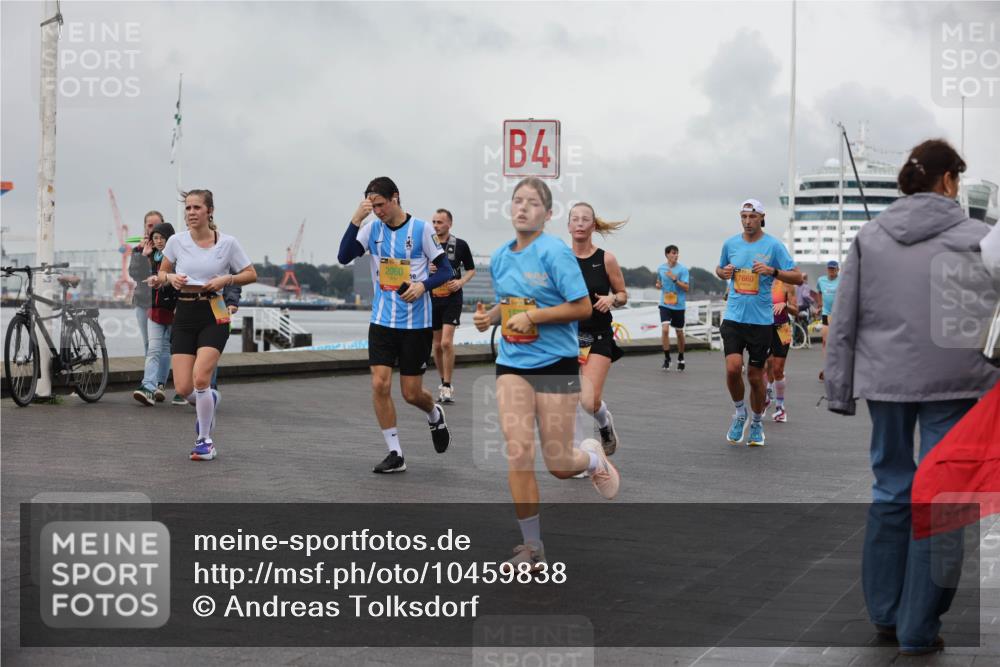 13.09.2026 - Kiel Lauf Andreas Tolksdorf http://msf.ph/oto/10459838 13.09.2026 12:00:49 Kiellinie 2060, 4, 7660 meine-sportfotos.de