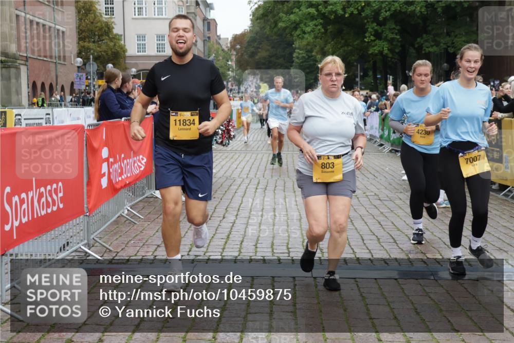 13.09.2026 - Kiel Lauf Yannick Fuchs http://msf.ph/oto/10459875 13.09.2026 09:51:54 Ziel 803, 1100, 1309, 1967, 1999, 2002, 4230, 7007, 7302, 10048, 11445, 11832, 11834, 12630, 714, 840, 956, 1967, 1999, 2002, 2483, 3089, 3674, 4615, 4822, 4907, 5595, 5731, 5913, 6057, 6188, 6363, 6648, 7622, 8097, 8150, 9829, 9833, 11143, 11173, 11233, 11494, 11552, 11852, 11997, 12107, 896, 1899, 3476, 3832, 4132, 4166, 4883, 6471, 6625, 7347, 7494, 8729, 9616, 10371, 10620, 11300, 11444, 11580, 12068, 940, 956, 2466, 4217, 5731, 6009, 6363, 11852 meine-sportfotos.de